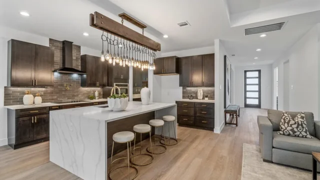 269bf157970bd842445c1ba4b15ab354l-m351591381rd-w1280_h960