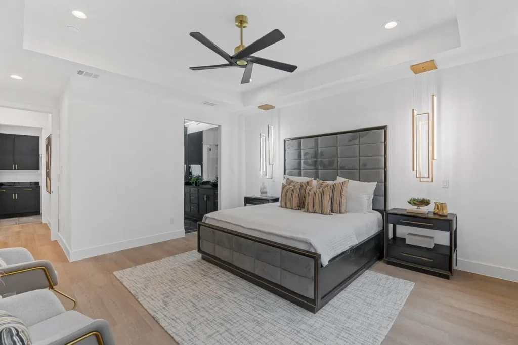 4b2ed4bdf75f7d850e58656d121006efl-m1766634400rd-w1280_h960