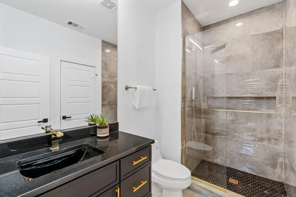 4b2ed4bdf75f7d850e58656d121006efl-m253875524rd-w1280_h960