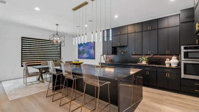 4b2ed4bdf75f7d850e58656d121006efl-m4030717975rd-w1280_h960