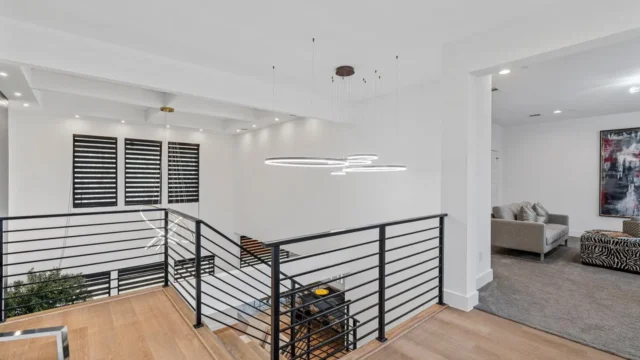 4b2ed4bdf75f7d850e58656d121006efl-m955101009rd-w1280_h960