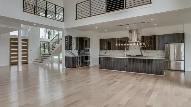 9a0341e0a75d01bd3327a2e31ba88e11l-m2318895479rd-w1280_h960